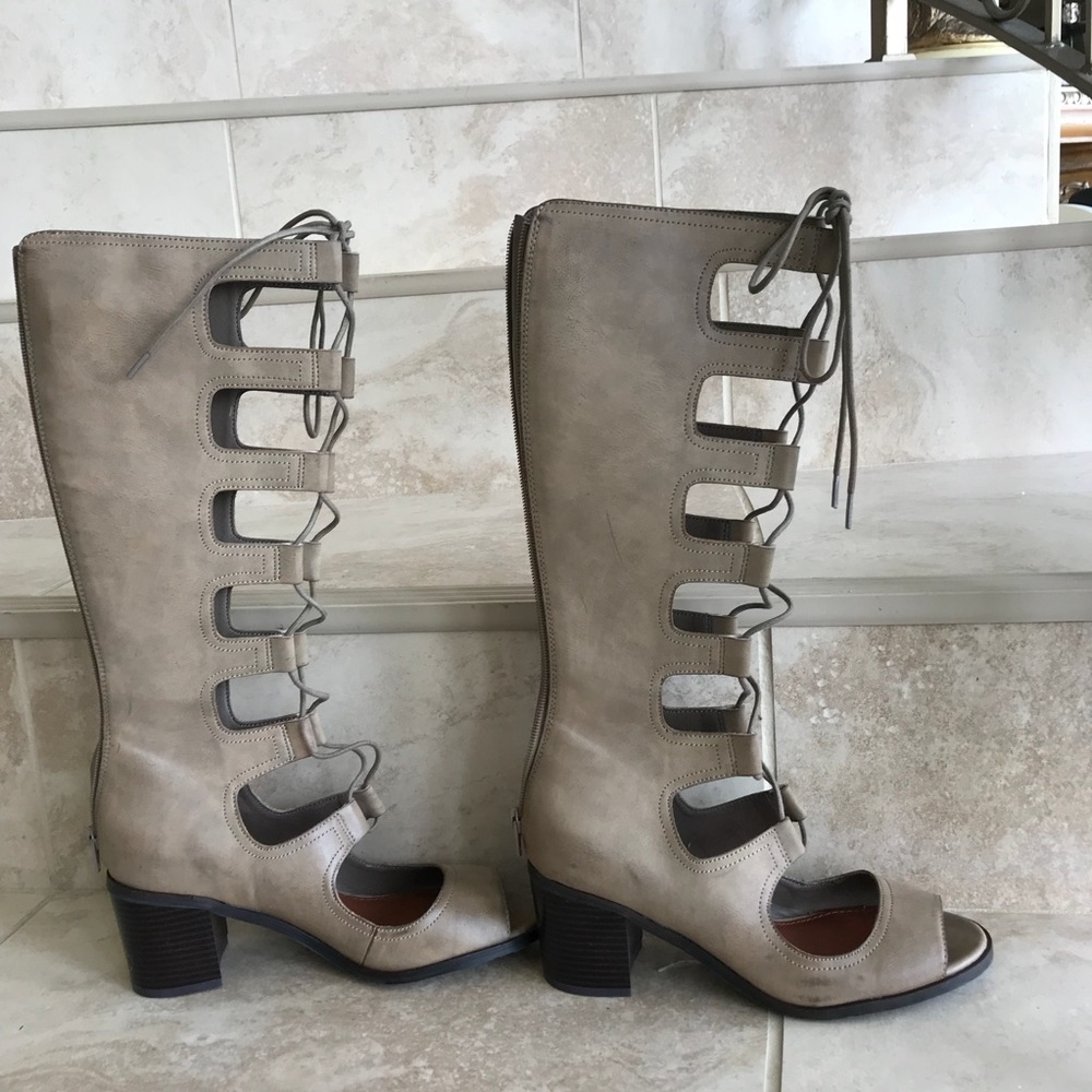 MIA Gladiator Sandal - Picture 6 of 8